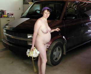 pregnant wife naked. Photo #6