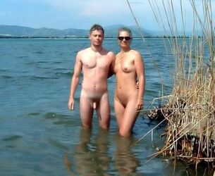 nude on vacation. Photo #2