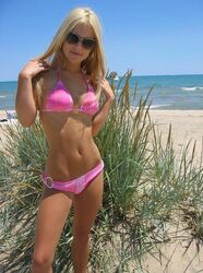 nude beach blonde. Photo #4