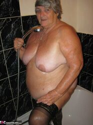 naked men shower tumblr. Photo #6