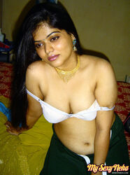 indian girl boobs. Photo #5
