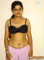 indian girl boobs. Photo #7
