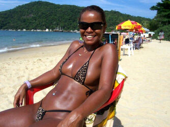 ebony nude beach. Photo #5