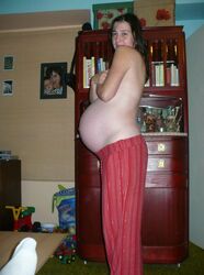 ariana aimes pregnant. Photo #1