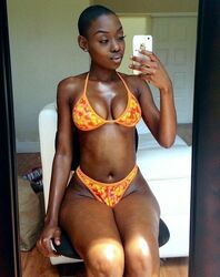nude ebony selfies. Photo #1