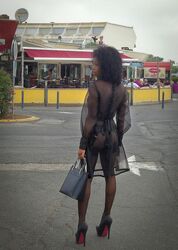 nude black women in public. Photo #5