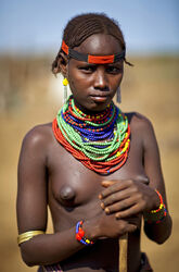 sexy tribal women. Photo #7