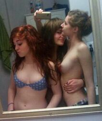 nude selfie girlfriend. Photo #4