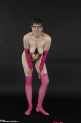 amateur naked mature. Photo #6